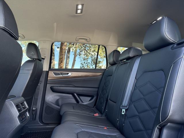 new 2025 Volkswagen Atlas car, priced at $37,740