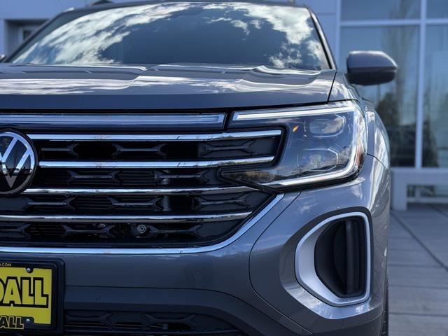new 2025 Volkswagen Atlas car, priced at $37,740