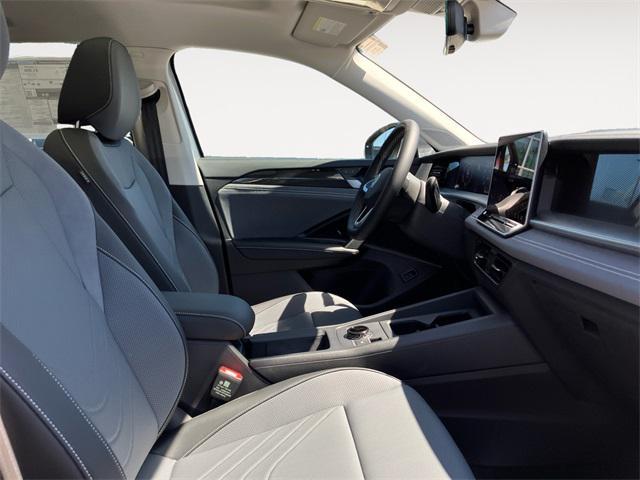 new 2025 Volkswagen Tiguan car, priced at $33,776