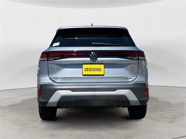 new 2025 Volkswagen Tiguan car, priced at $33,776