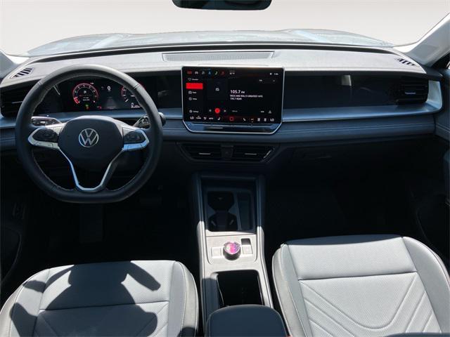 new 2025 Volkswagen Tiguan car, priced at $33,776