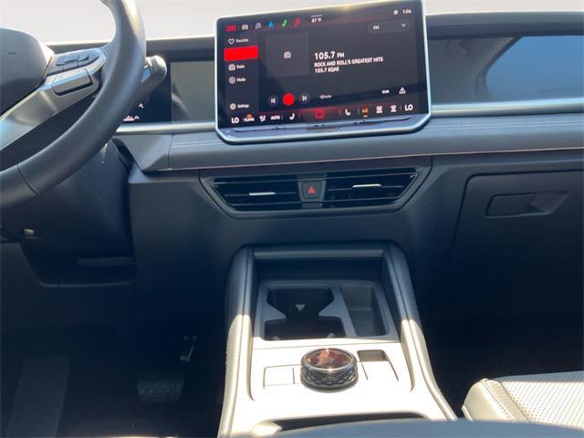 new 2025 Volkswagen Tiguan car, priced at $33,776