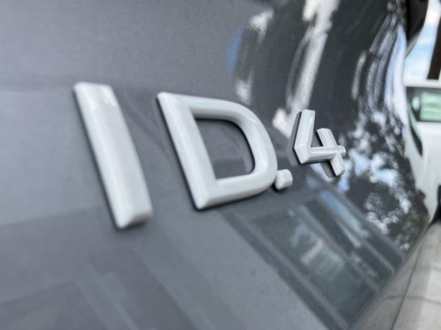 new 2024 Volkswagen ID.4 car, priced at $45,576