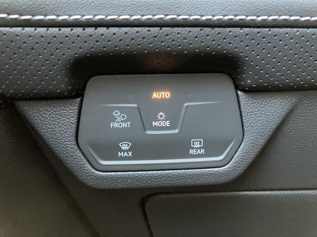 new 2025 Volkswagen Atlas car, priced at $54,189