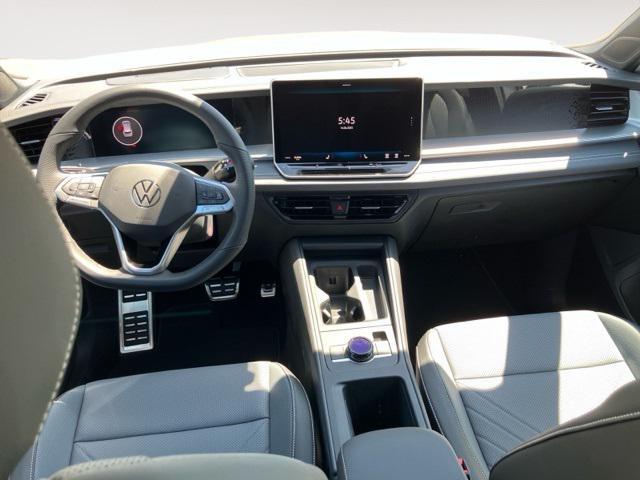 new 2025 Volkswagen Tiguan car, priced at $38,491