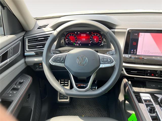 new 2025 Volkswagen Atlas car, priced at $43,834