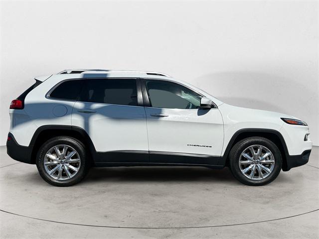 used 2014 Jeep Cherokee car, priced at $9,998