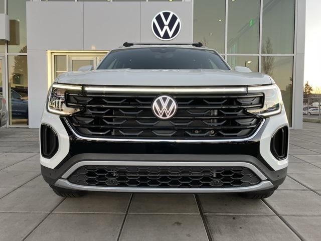 new 2025 Volkswagen Atlas Cross Sport car, priced at $45,300