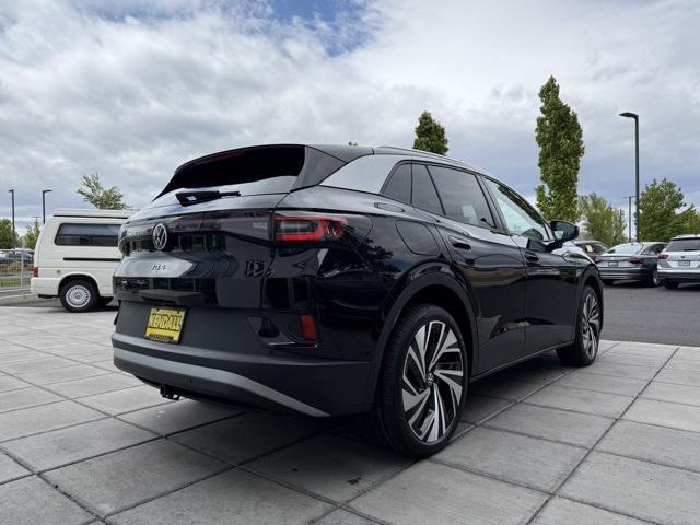 new 2025 Volkswagen ID.4 car, priced at $54,116