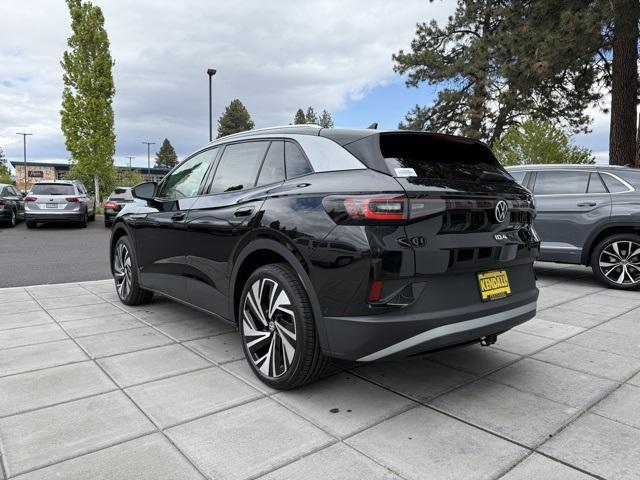 new 2025 Volkswagen ID.4 car, priced at $54,116
