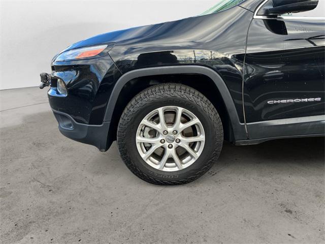 used 2017 Jeep Cherokee car, priced at $10,987