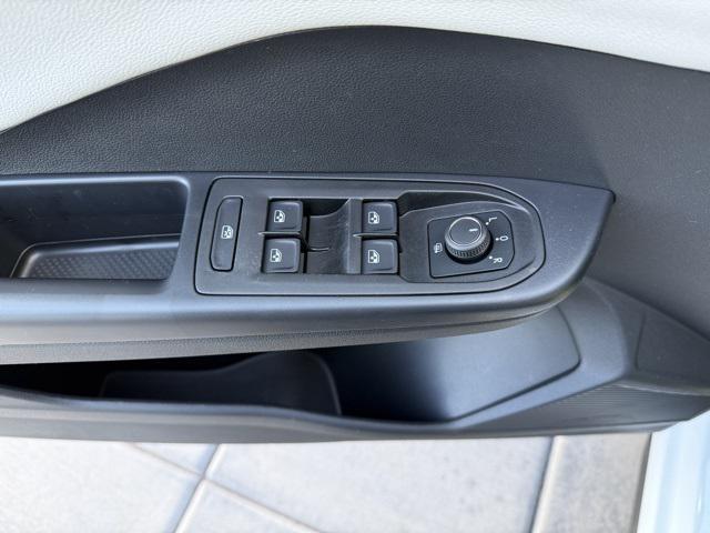 new 2025 Volkswagen Taos car, priced at $27,964
