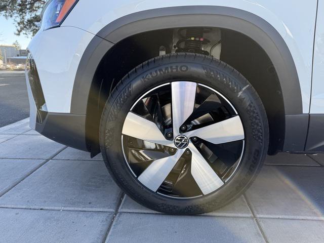 new 2025 Volkswagen Taos car, priced at $27,964