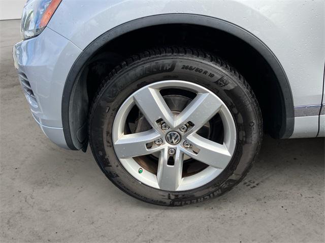 used 2014 Volkswagen Touareg car, priced at $7,987
