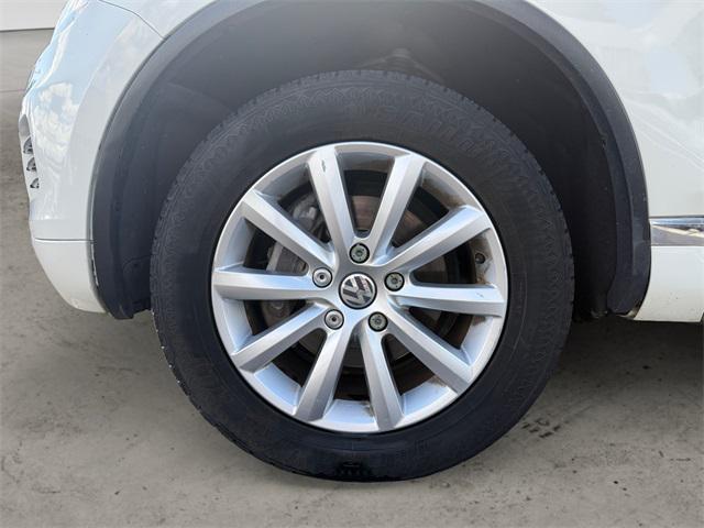 used 2011 Volkswagen Touareg car, priced at $8,998
