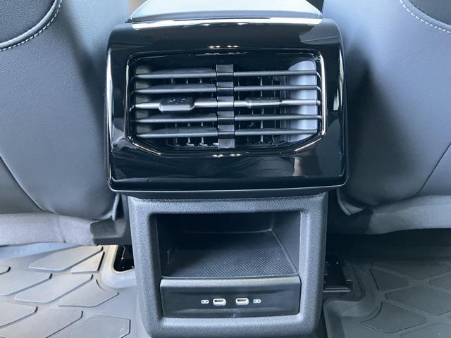 new 2024 Volkswagen ID.4 car, priced at $35,326