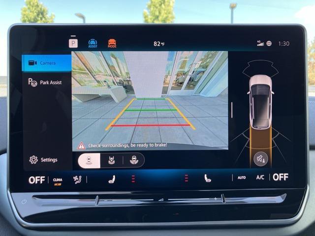 new 2024 Volkswagen ID.4 car, priced at $35,326