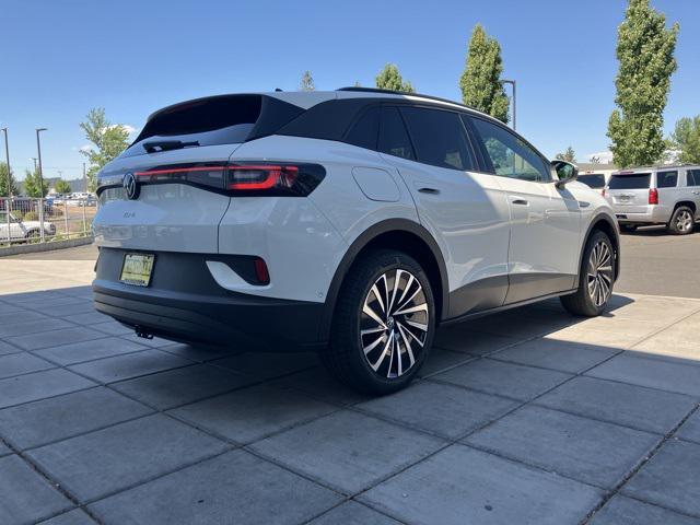 new 2024 Volkswagen ID.4 car, priced at $35,326