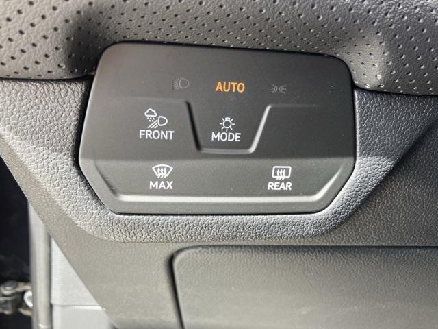 new 2025 Volkswagen Atlas car, priced at $53,439