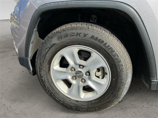 used 2016 Jeep Grand Cherokee car, priced at $12,487