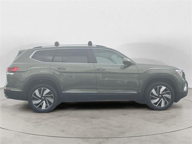 new 2025 Volkswagen Atlas car, priced at $44,974
