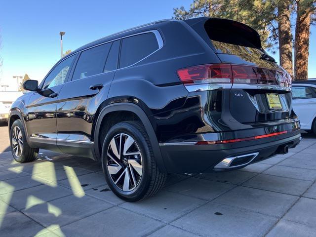 new 2025 Volkswagen Atlas car, priced at $50,056