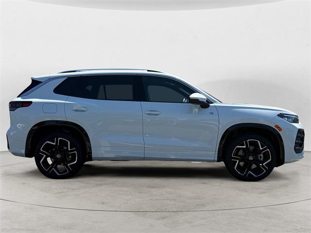 new 2025 Volkswagen Tiguan car, priced at $42,369