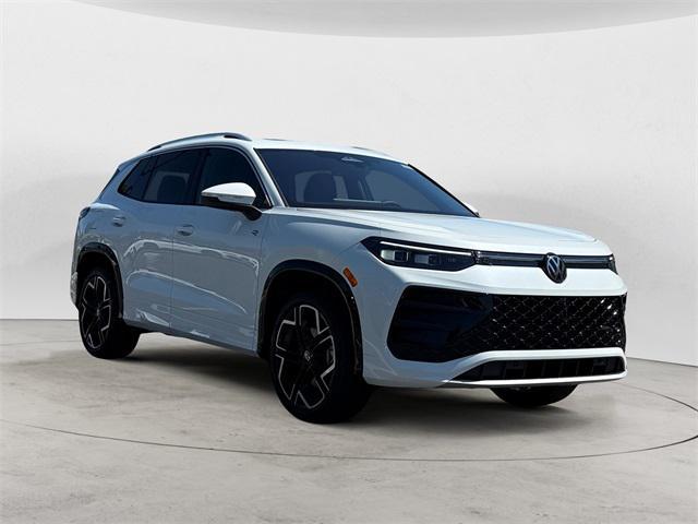 new 2025 Volkswagen Tiguan car, priced at $42,369