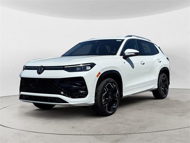 new 2025 Volkswagen Tiguan car, priced at $42,369