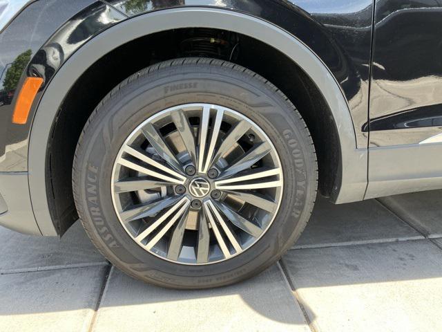 new 2024 Volkswagen Tiguan car, priced at $30,551