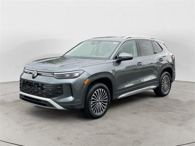 new 2025 Volkswagen Tiguan car, priced at $29,682