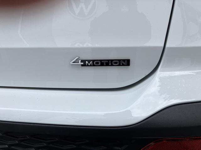 new 2025 Volkswagen Taos car, priced at $31,541