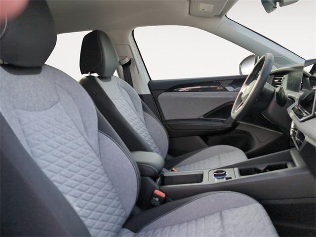 new 2025 Volkswagen Tiguan car, priced at $31,182