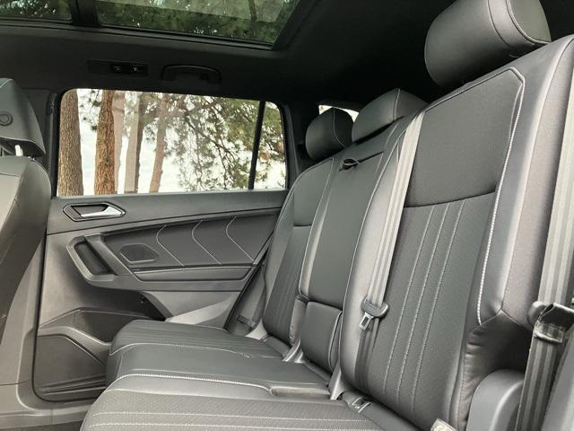 new 2024 Volkswagen Tiguan car, priced at $38,031