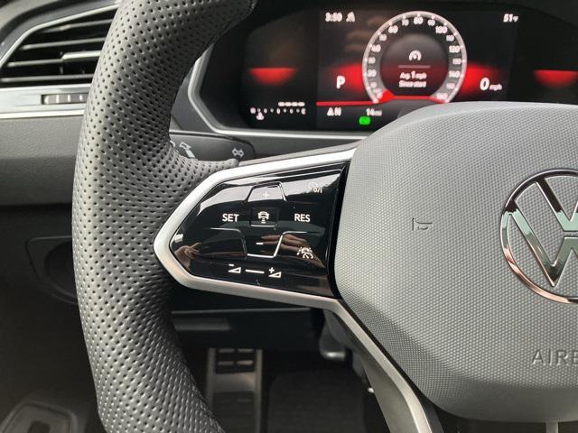 new 2024 Volkswagen Tiguan car, priced at $38,031