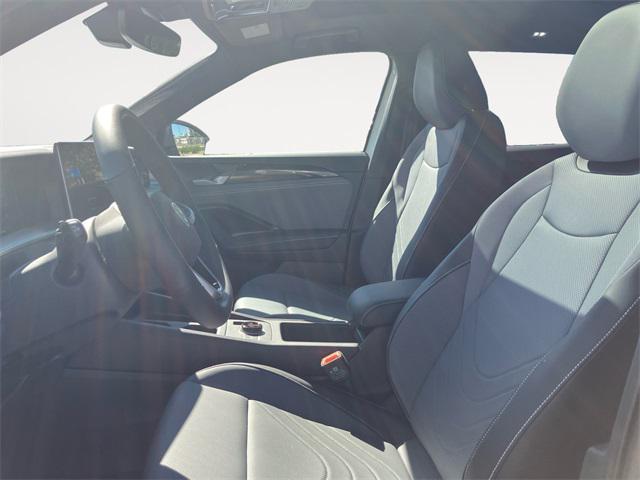 new 2025 Volkswagen Tiguan car, priced at $35,498