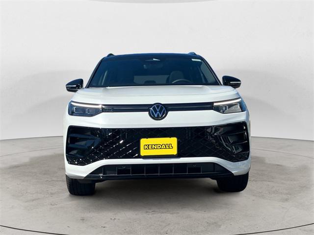 new 2025 Volkswagen Tiguan car, priced at $35,498