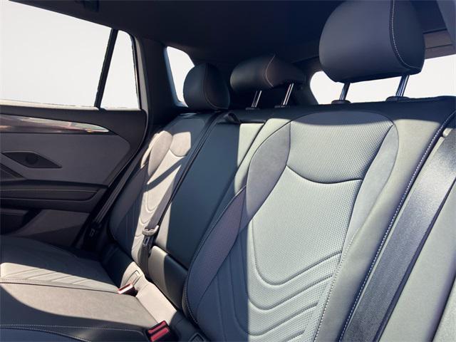 new 2025 Volkswagen Tiguan car, priced at $35,498