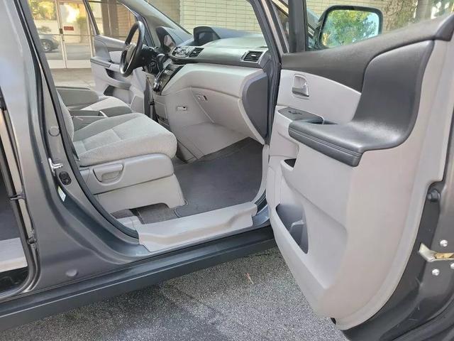 used 2013 Honda Odyssey car, priced at $7,999