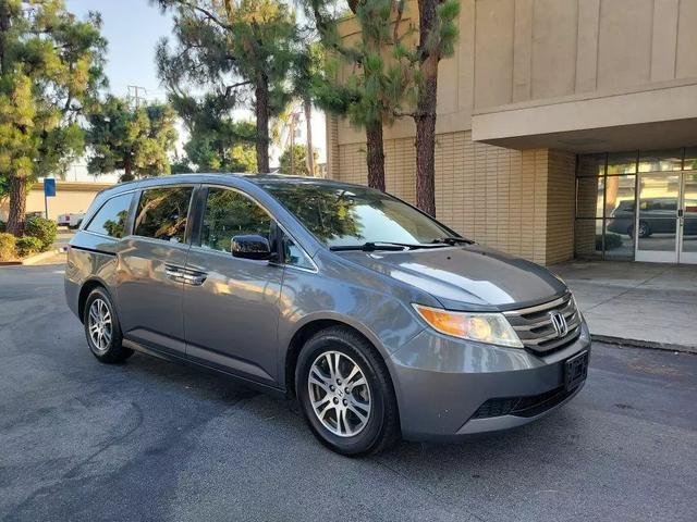 used 2013 Honda Odyssey car, priced at $7,999