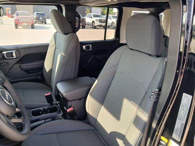 new 2025 Jeep Wrangler car, priced at $50,520