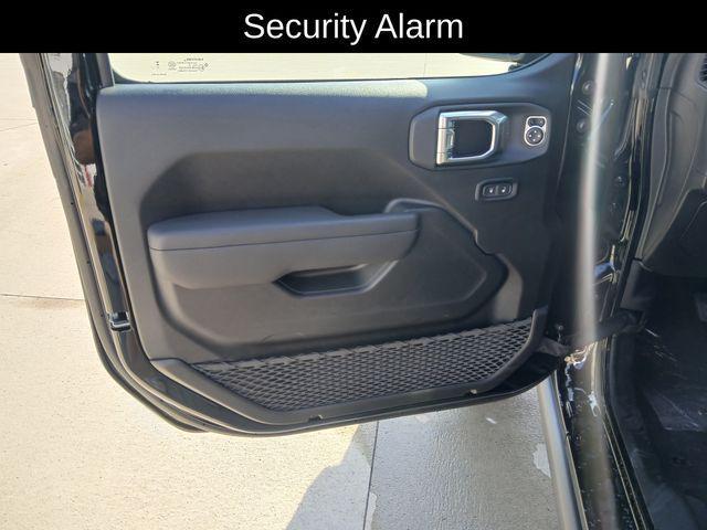 new 2025 Jeep Wrangler car, priced at $48,428