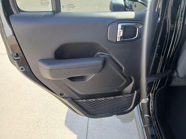 new 2025 Jeep Wrangler car, priced at $50,520