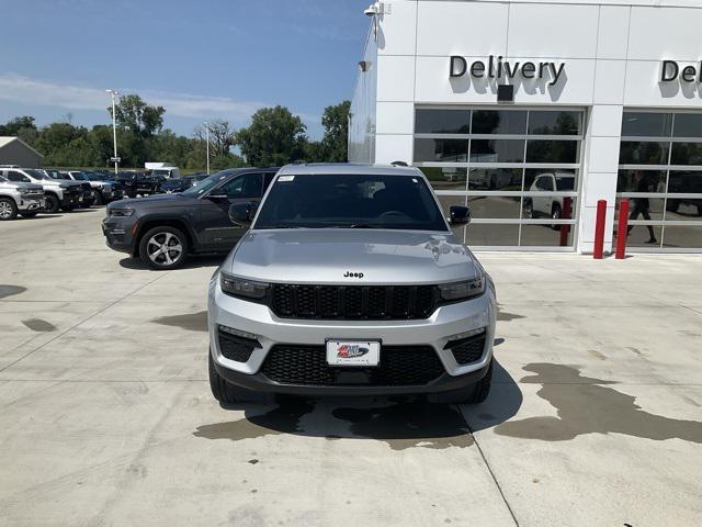 new 2024 Jeep Grand Cherokee car, priced at $46,085