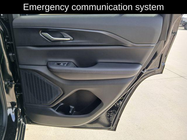 new 2025 Jeep Grand Cherokee car, priced at $44,352