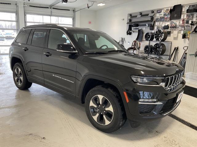 new 2024 Jeep Grand Cherokee 4xe car, priced at $47,927