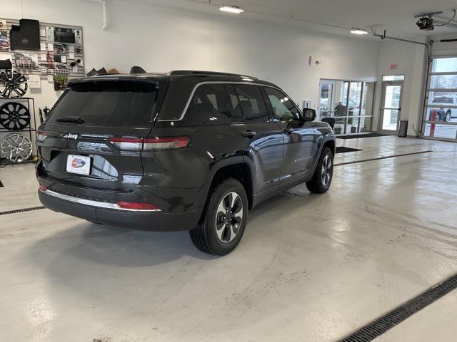 new 2024 Jeep Grand Cherokee 4xe car, priced at $47,927