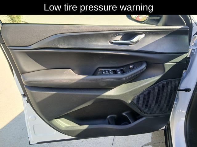 new 2025 Jeep Grand Cherokee car, priced at $41,514