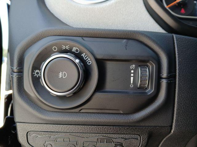 new 2025 Jeep Wrangler car, priced at $48,581