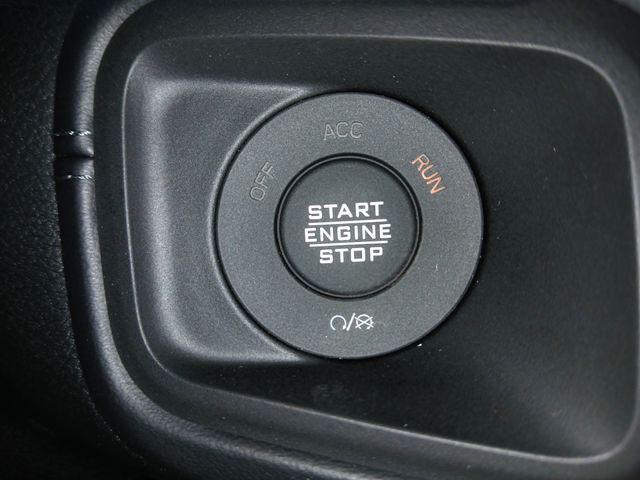 new 2025 Jeep Wrangler car, priced at $48,581
